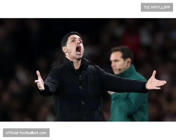 阿尔特塔4-3-3体系边中结合 考验维拉五后卫防线协同保护能力